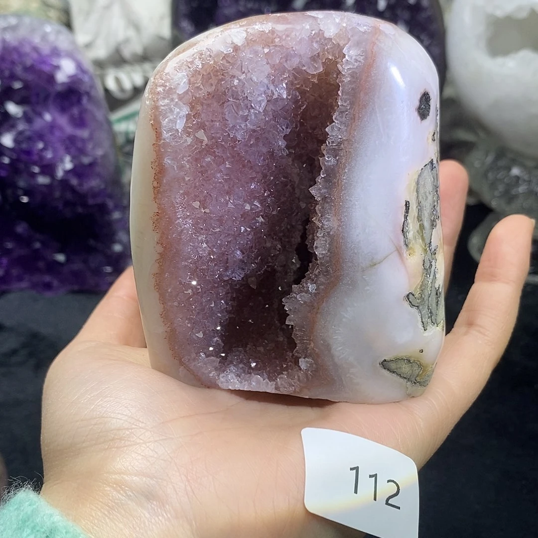 紫晶未镶嵌大型摆件（非配饰）
