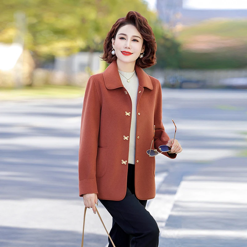 2025新款中老年女50岁春装中年妈妈春秋时尚外套夹克洋气高贵上衣