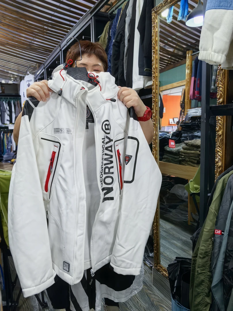 外贸精品尾货男装百搭