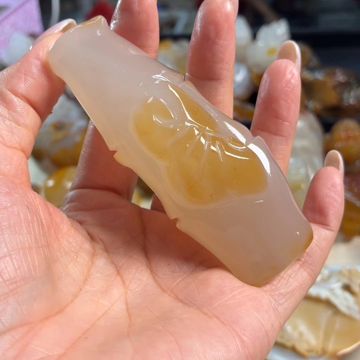 未镶嵌颈饰玛瑙/玉髓