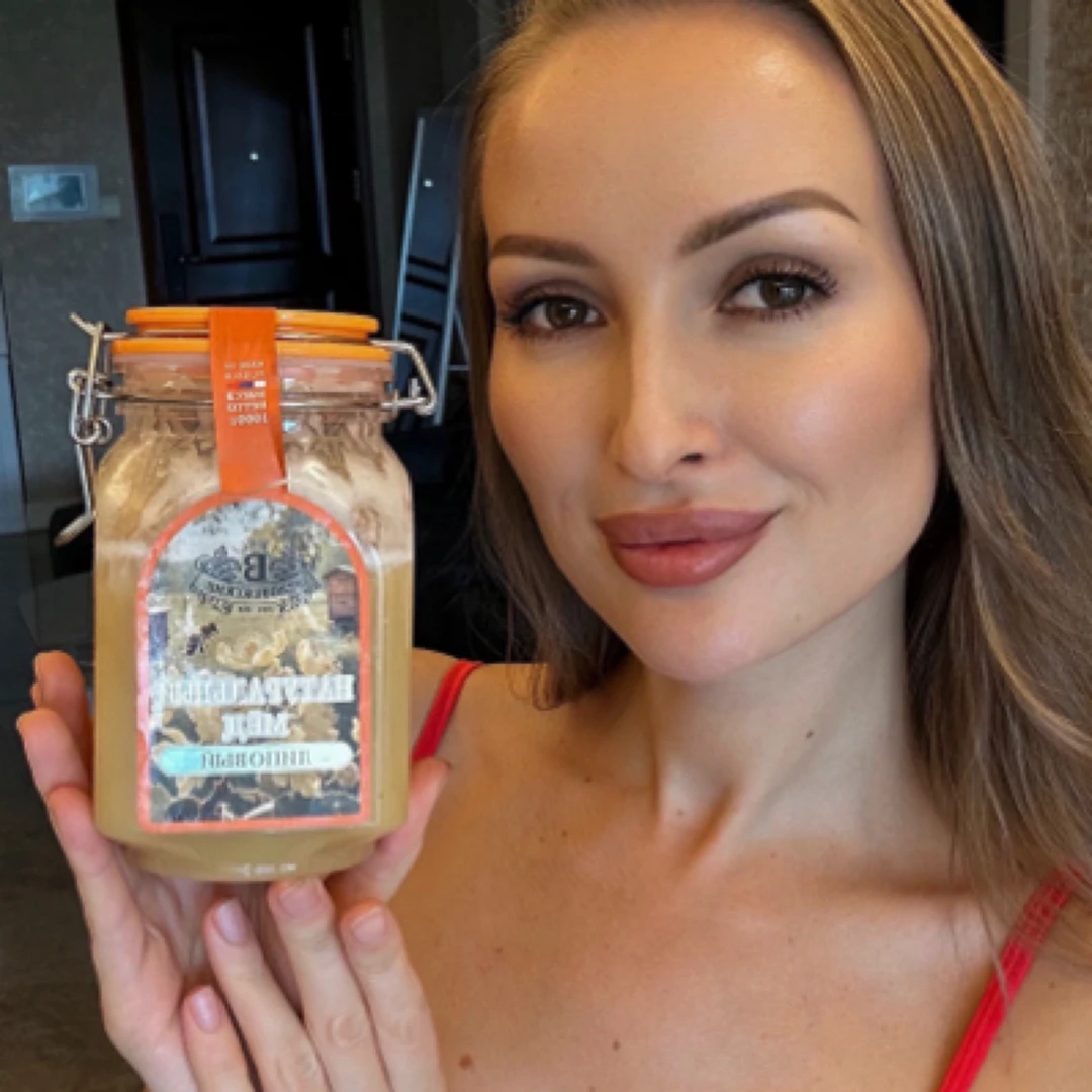 俄罗斯进口椴树蜜醇厚蜂蜜食用天然椴树蜜1000g/瓶