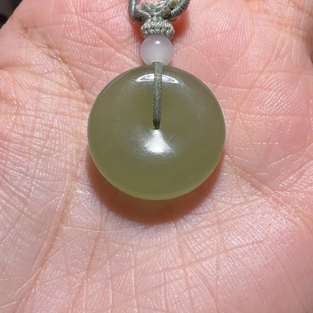 暗***迷和田玉未镶嵌颈饰