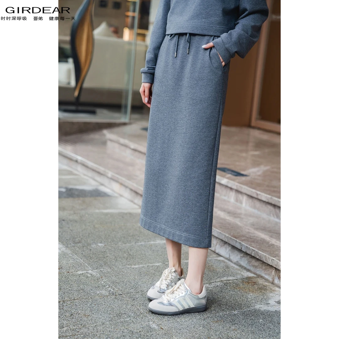 GIRDEAR/哥弟早秋新款时尚气质百搭舒适休闲A字简约半身裙120027