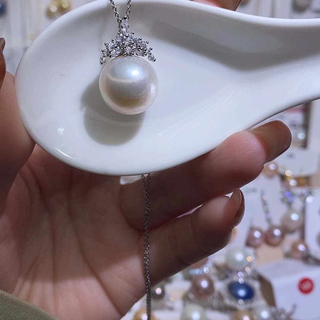 淡水珍珠吊坠(赠链)未镶嵌w14.6