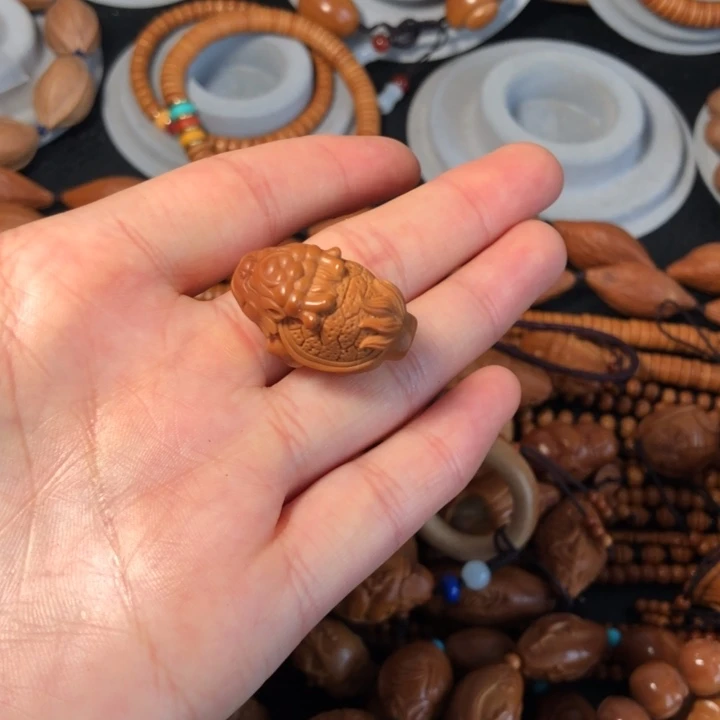 橄榄核手串/手链༃****✰龙龟