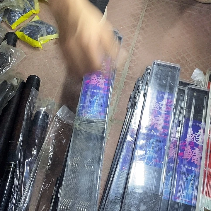 鲢鳙新关东有刺6号钩发两盒