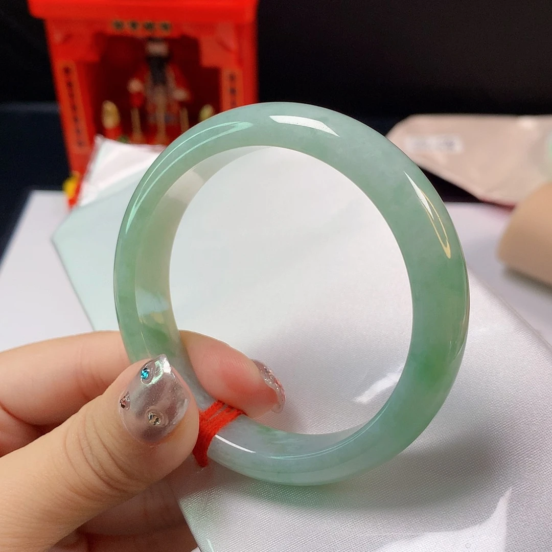 翡翠手镯未镶嵌缅甸天然1251