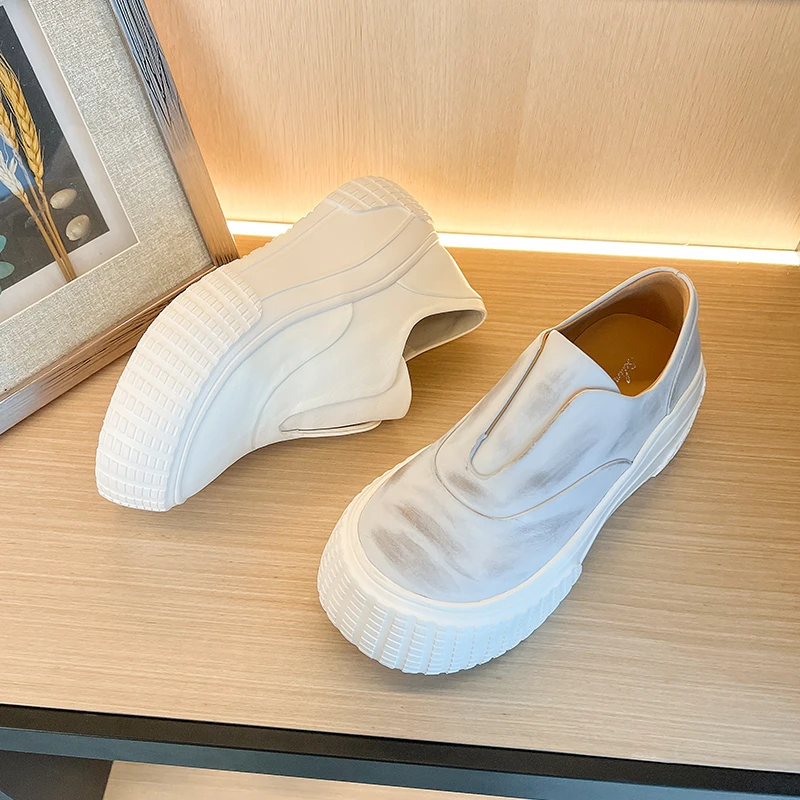 2025新款真皮时尚百搭厚底增高小白鞋一脚蹬擦色做旧休闲鞋