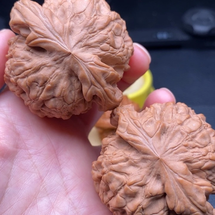 彭***学吊坠文玩核桃龙鼎55