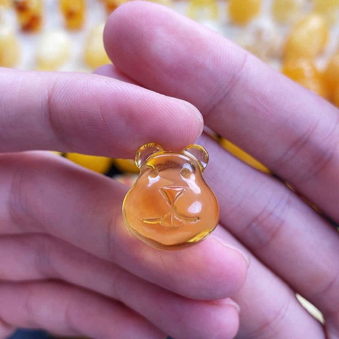 琥珀未镶嵌珠宝奇石