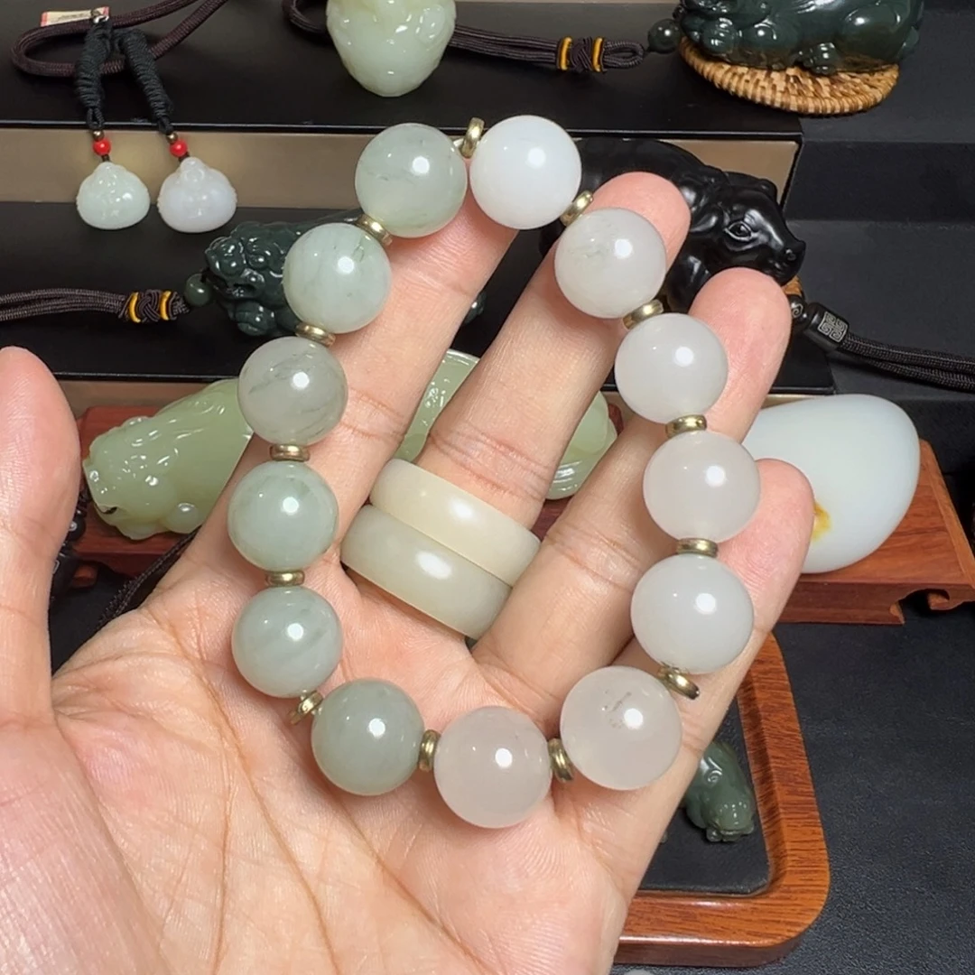 软玉未镶嵌挂件天然玉石精品