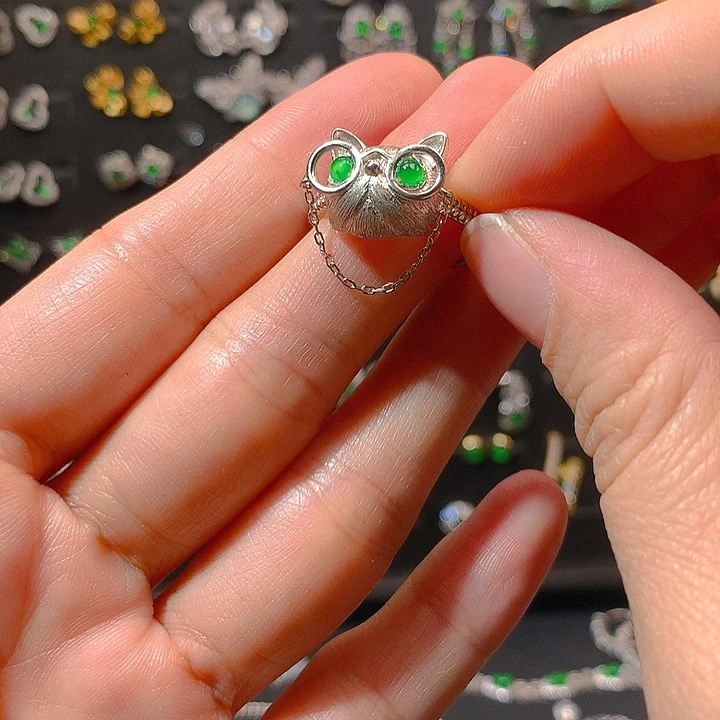 翡翠戒指未镶嵌戒指