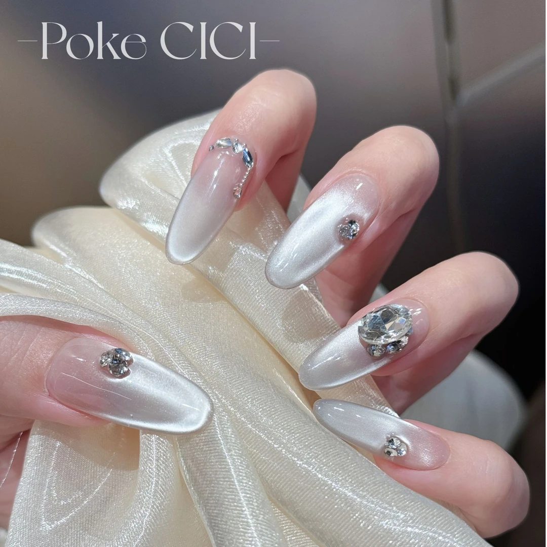 Pokecici【欲风猫猫】- 轻奢纯手工穿戴甲 清冷 温柔风 美甲水晶钻