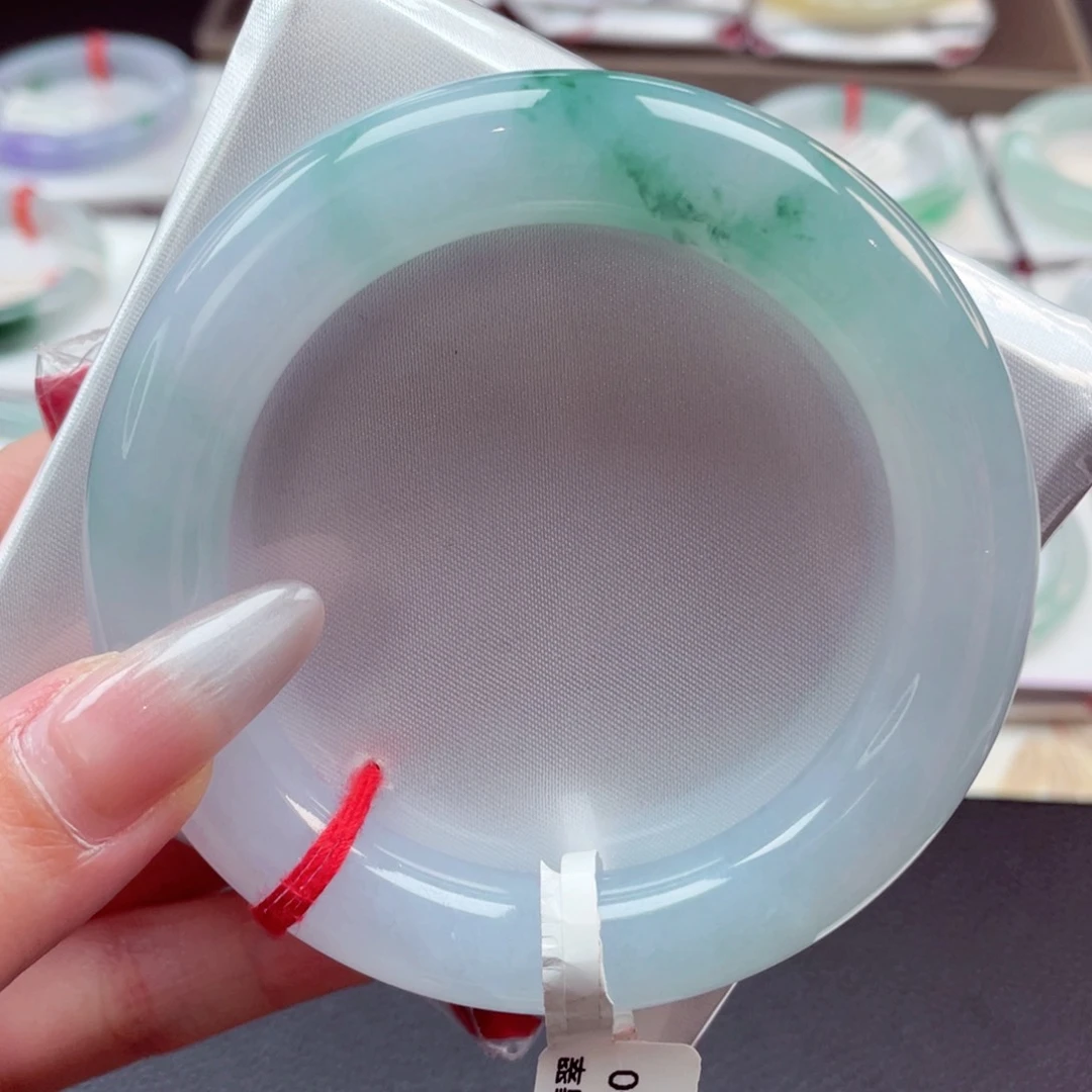 翡翠手镯未镶嵌57.2意境飘花 你若盛开清风自来 27