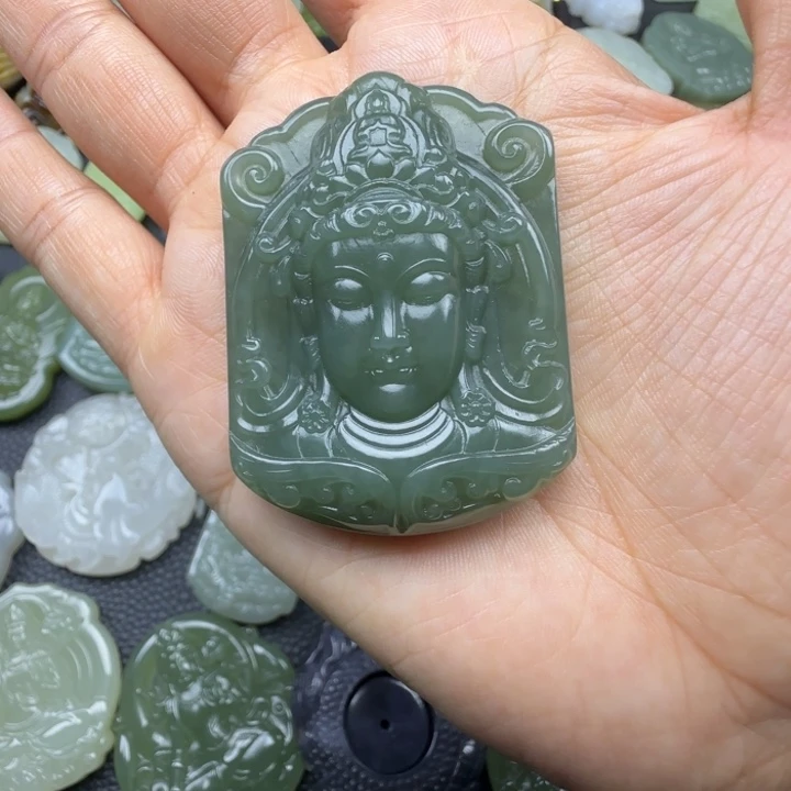 和田玉未镶嵌珠宝奇石