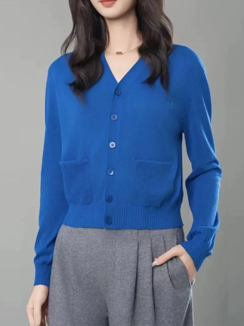 （商场同款）2025春季时尚百搭新款v领口袋长袖针织开衫女5499261