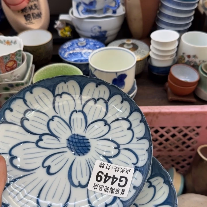 瓷片L****7哈哈哈哈哈哈哈