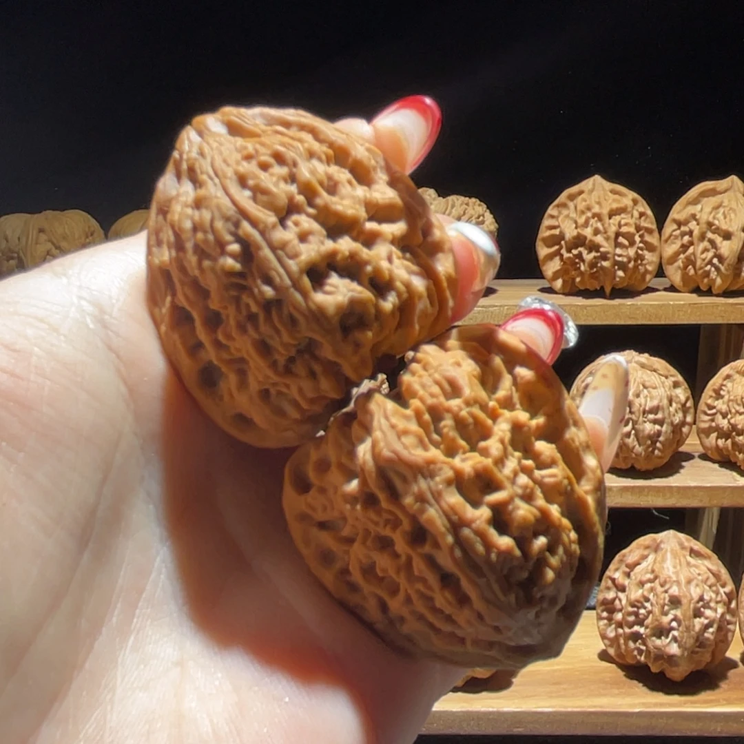 文玩核桃吊坠南疆石38