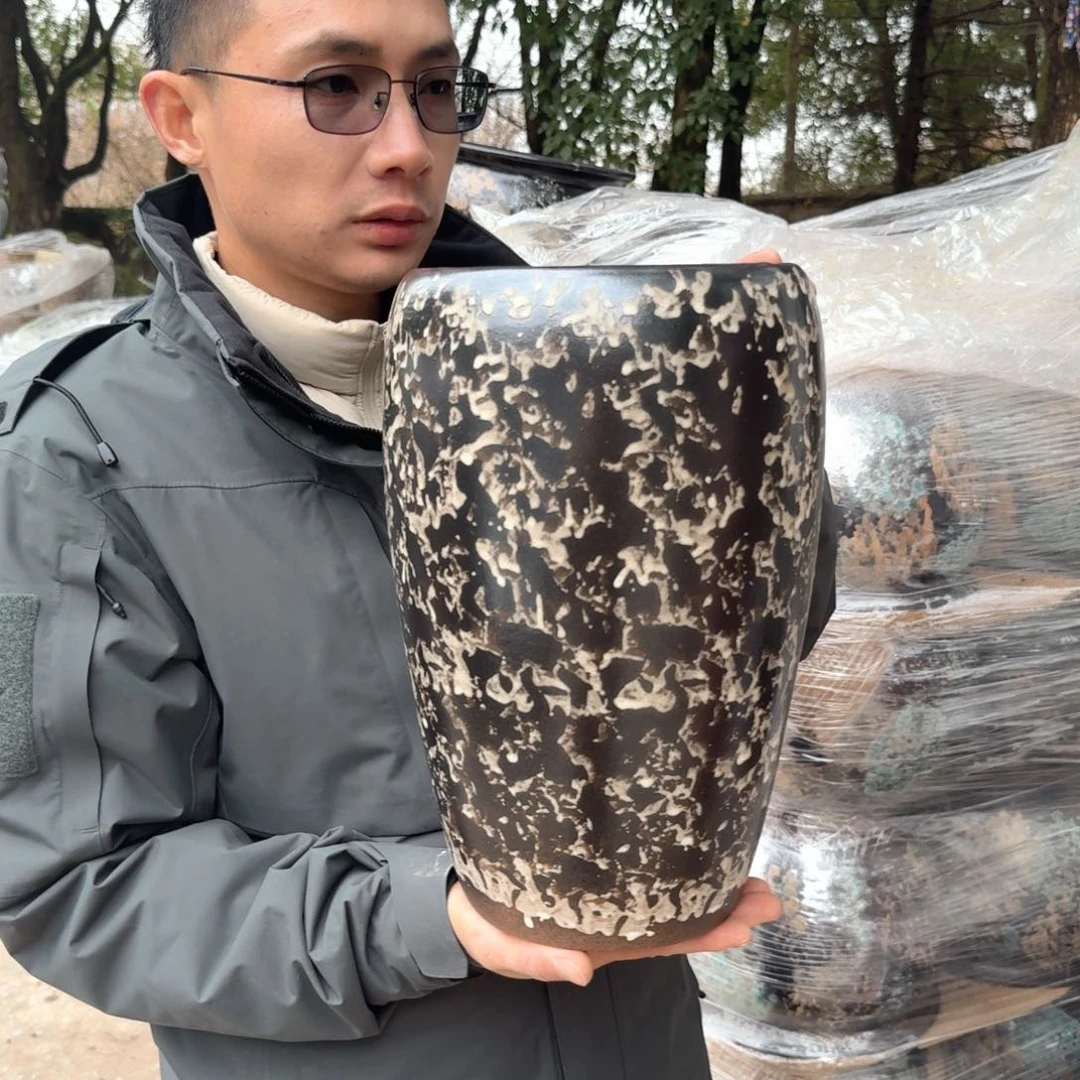 紫砂花盆口18高33（一个姹寂黑色窝口