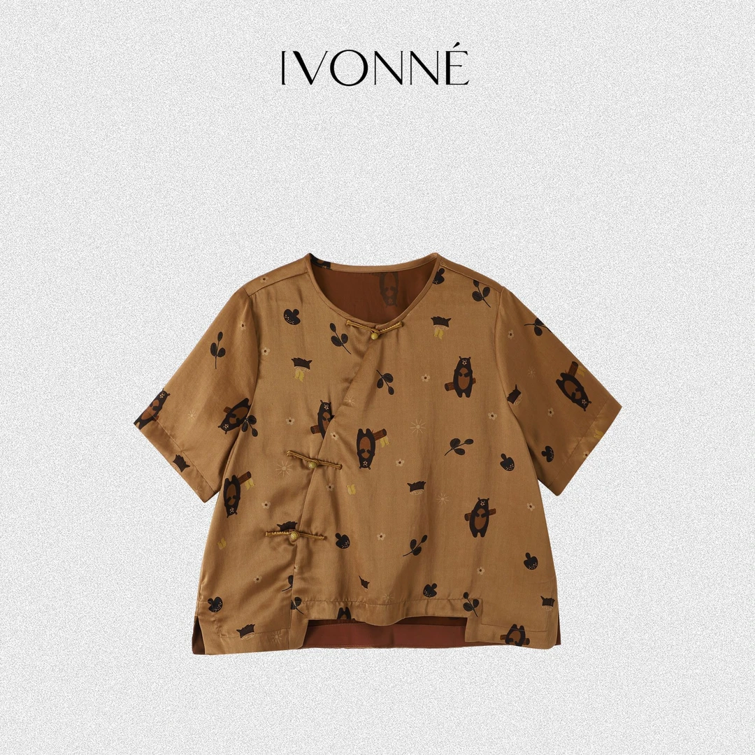 IVONNE｜可爱小熊 红云纱 2025新品 100桑蚕丝 国风斜襟盘短袖上衣