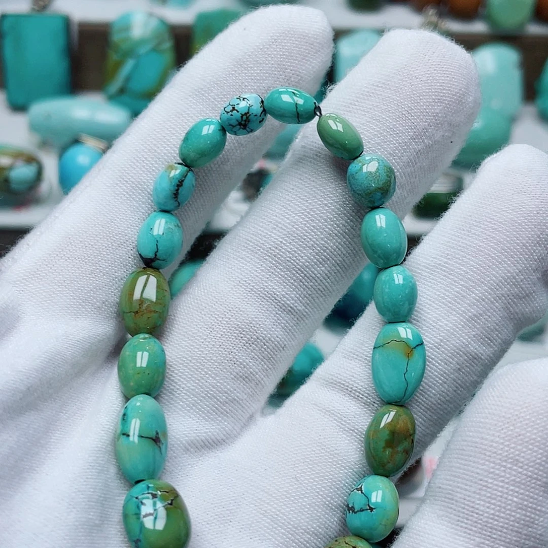 绿松石未镶嵌摆件