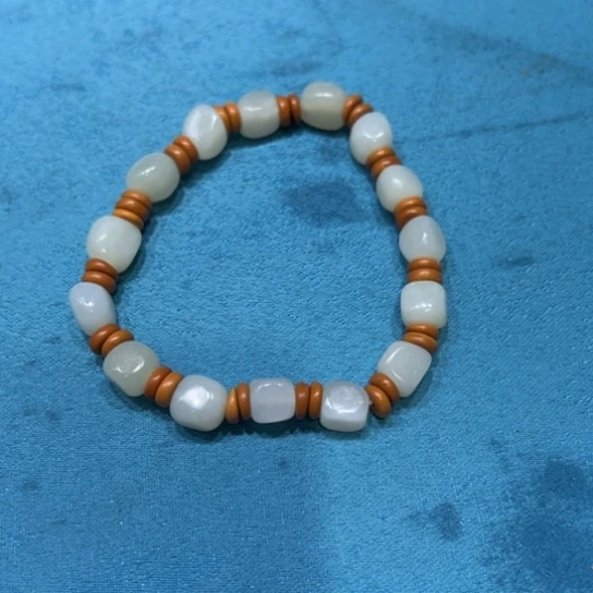 和田玉未镶嵌挂件马***。