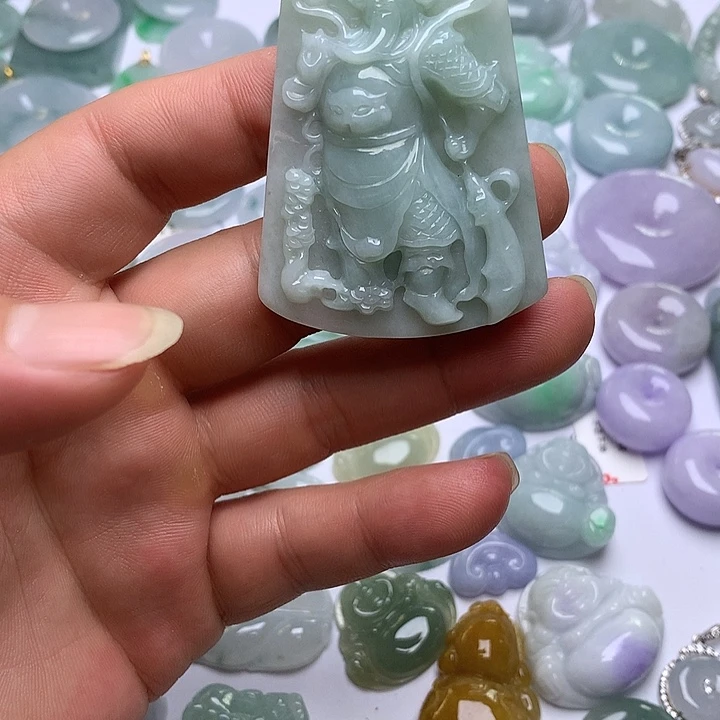 翡翠未镶嵌颈饰天然翡翠