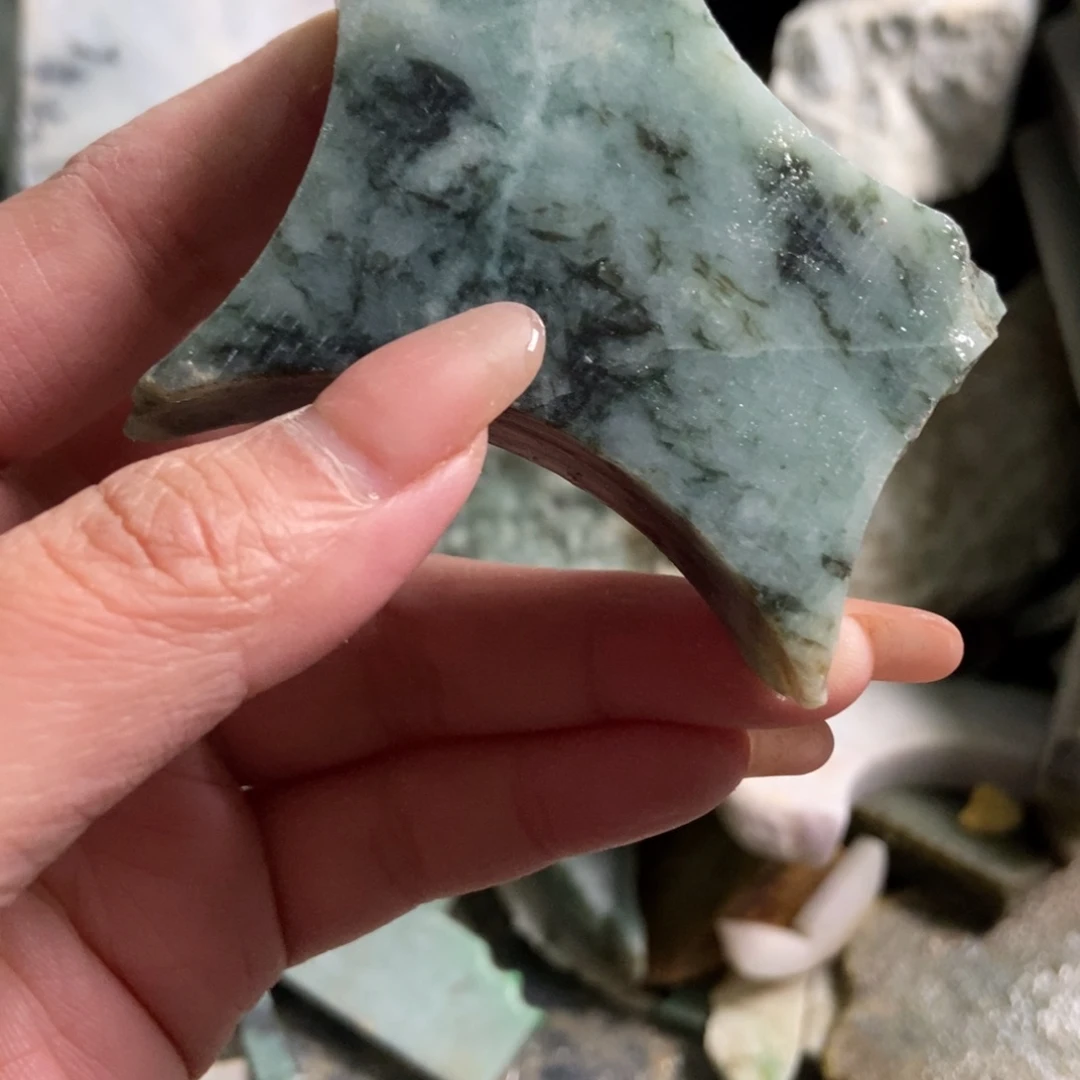 翡翠未镶嵌挂件天然翡翠