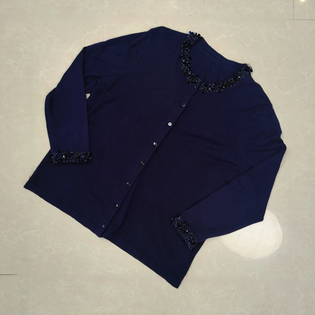 针织长袖毛针织衫钉珠圆领针织衫百搭休闲衬衫羊毛衫-木每1423