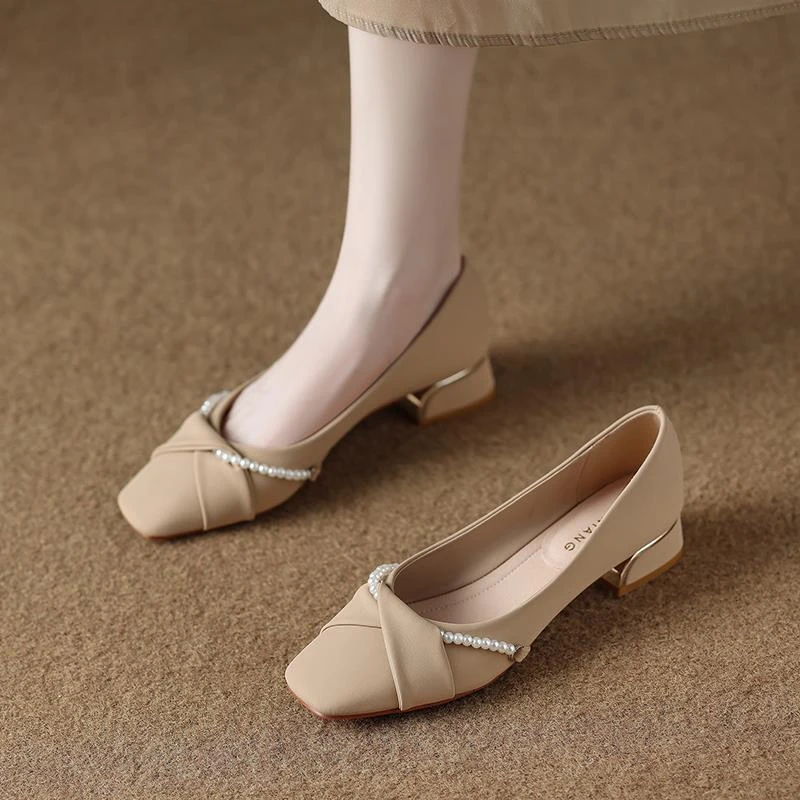 皮质低跟时尚气质单鞋女秋季2025夏天配裙子法式晚风3公分小跟鞋