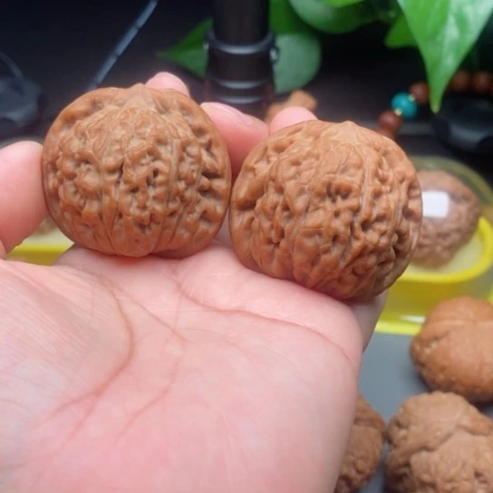 把件文玩核桃莲花