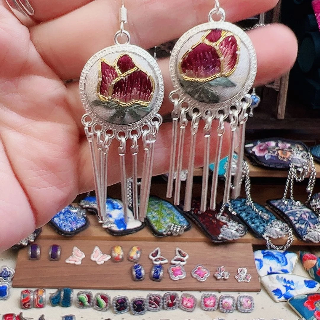 织绣手工刺绣工艺品