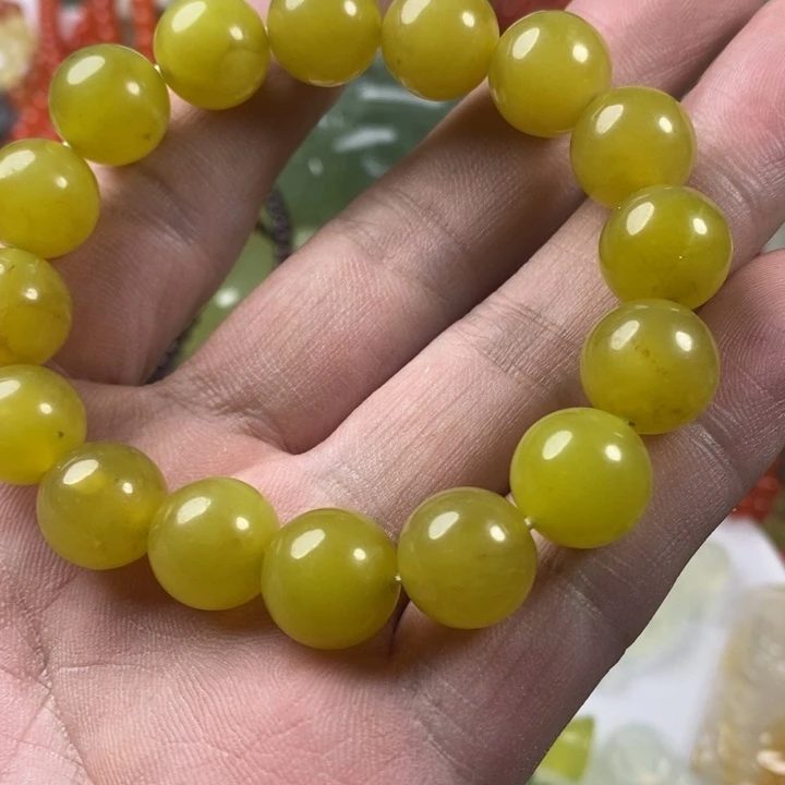 霞***妺岫玉未镶嵌颈饰手链