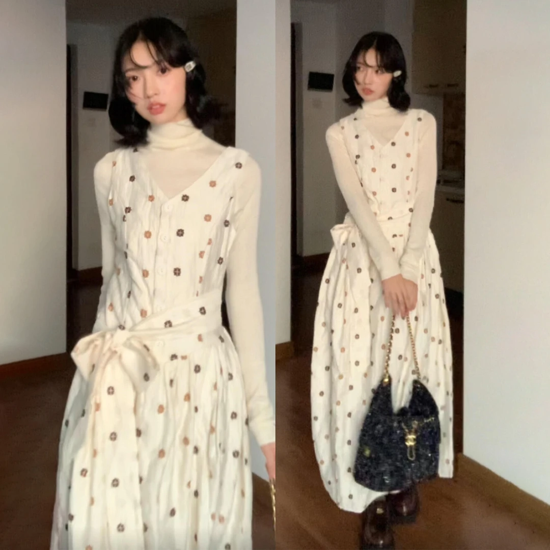 韩系设计感印花无袖绑带连衣裙女2026秋季新款收腰背心花苞长裙子