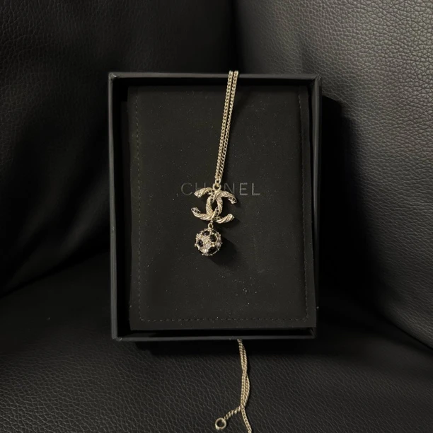 99新 Chanel/香奈儿 足球项链/8006
