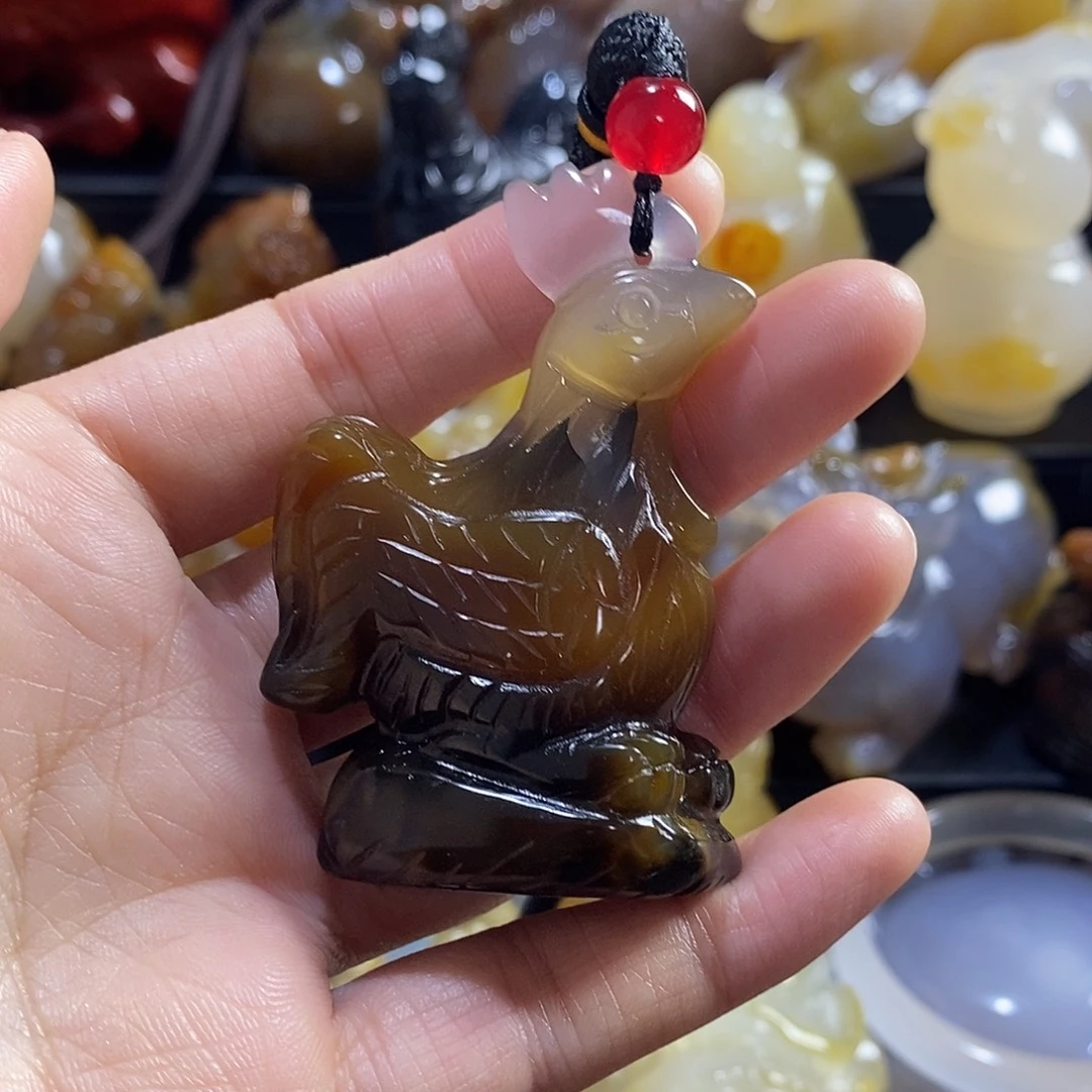 玛瑙/玉髓未镶嵌小手把件