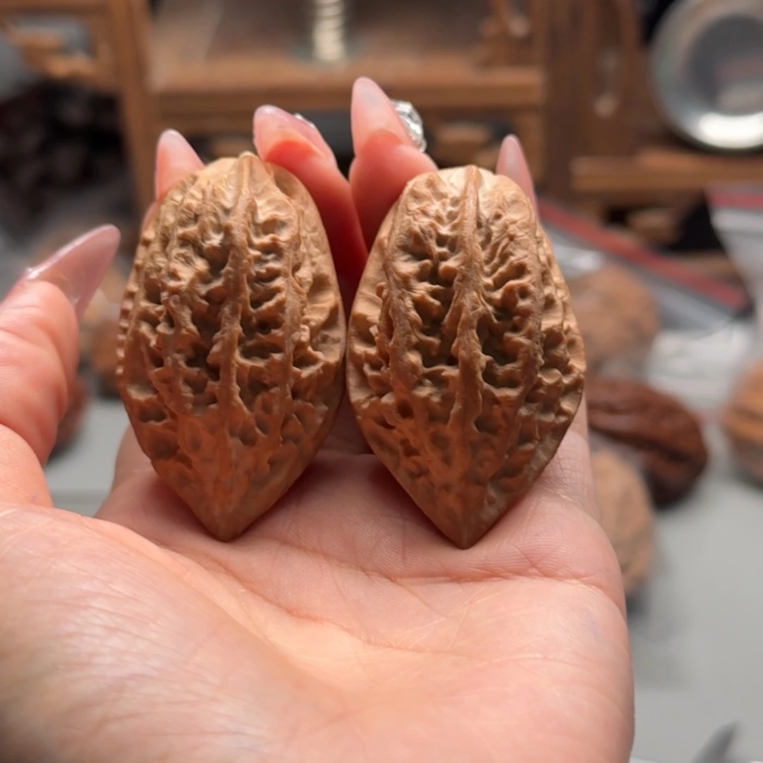 文玩核桃把件关东木子楸百核68