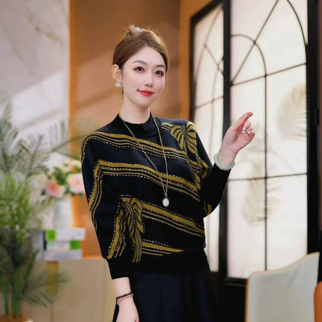 秋冬新款时尚减龄女士针织衫显瘦洋气宽松妈妈长袖毛衣打底衫上衣