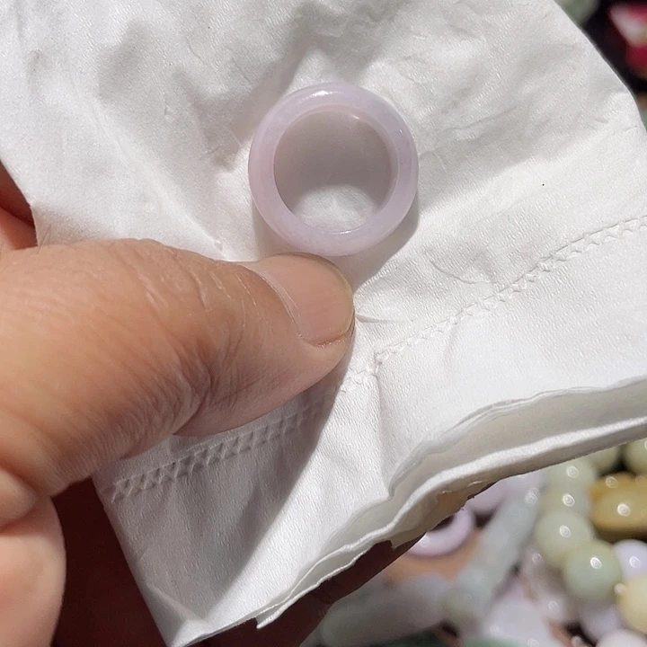 翡翠未镶嵌吊坠(不含链)15圈