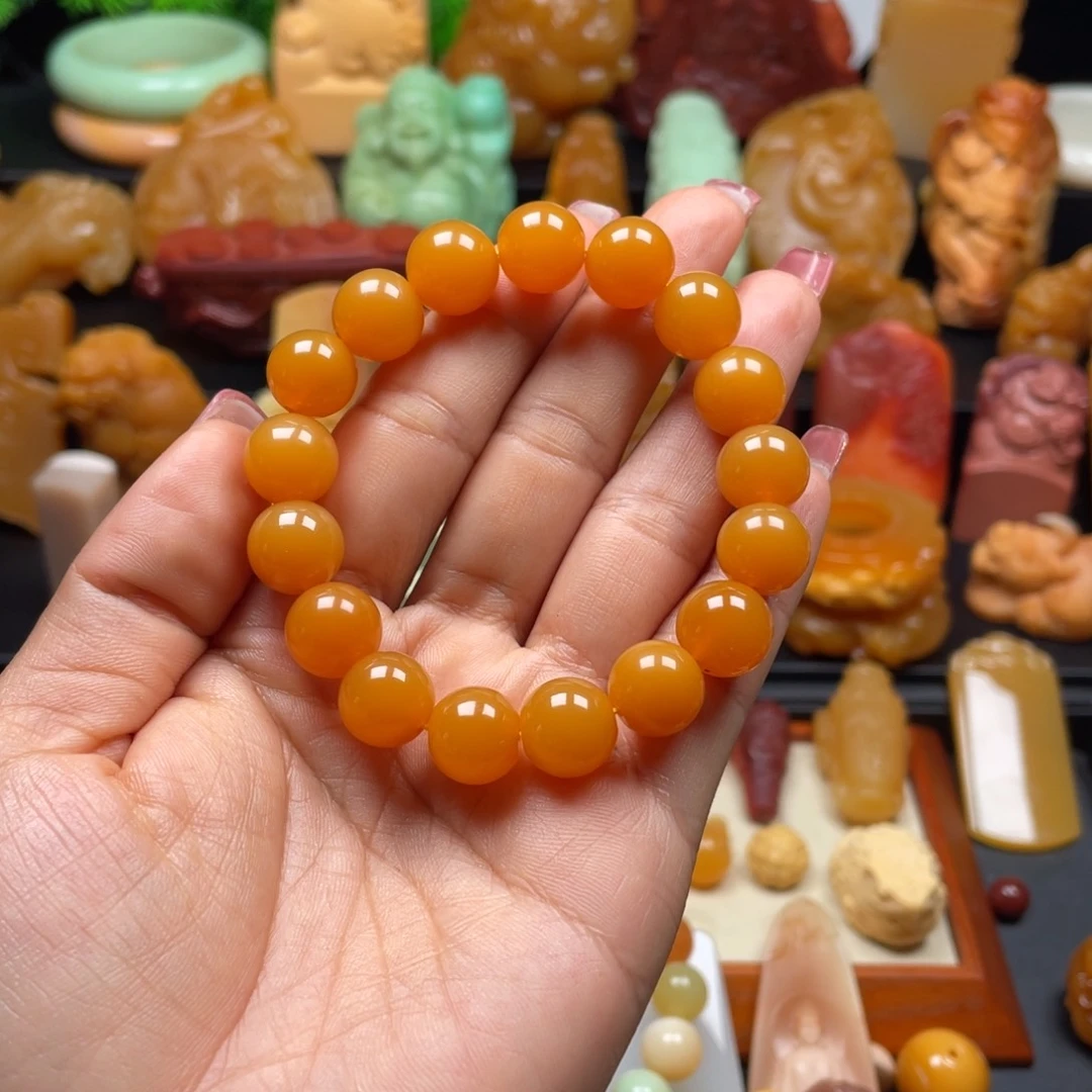 石英质玉颈饰未镶嵌珑