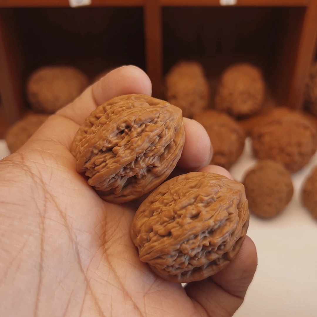 桃核吊坠32尺麦穗虎头手捻