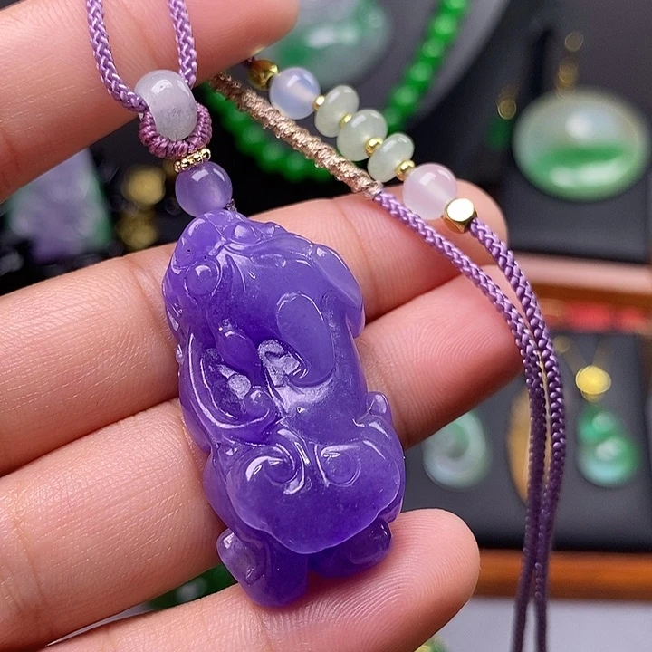 吊坠(赠链)未镶嵌翡翠