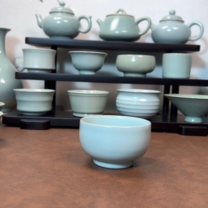 陶杯子微瑕罗汉杯