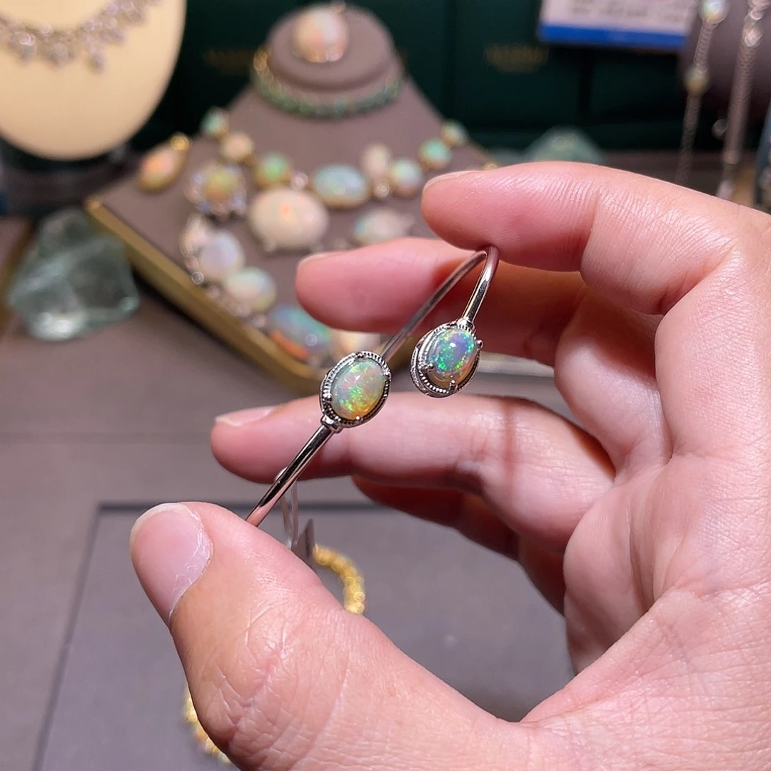 银S925镶嵌欧泊手镯）?****