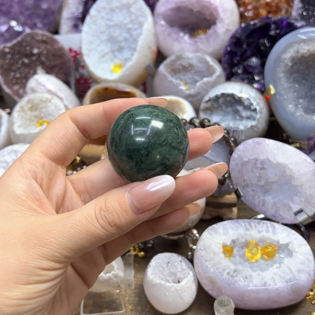 未镶嵌大型摆件（非配饰）紫晶药王石