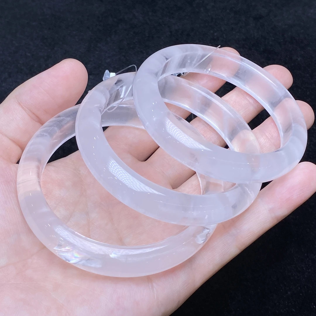 【熊总夫妇】收藏级白幽灵冰感白胶花天使羽毛手镯-多样性发一件