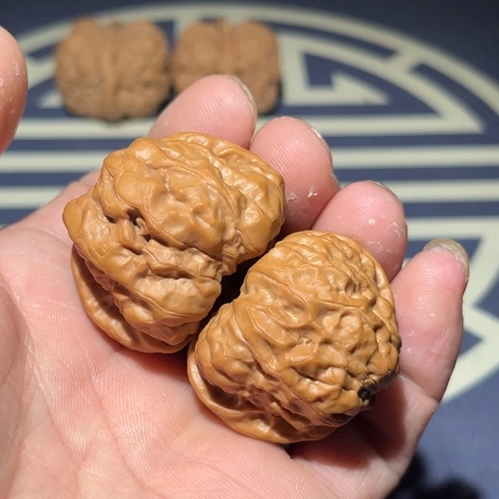 文玩核桃把件38蛤蟆头