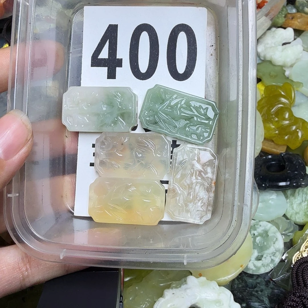 一****蛇纹石玉合金颈饰