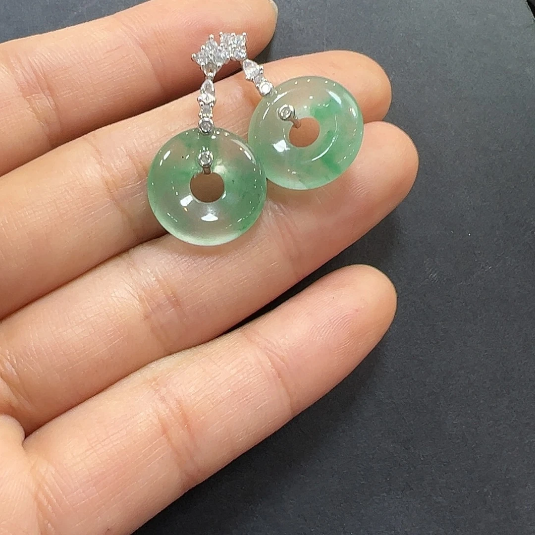 石英质玉（非洲翠）银S925镶嵌耳坠