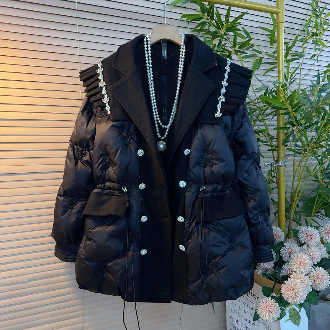 欧货冬季新款名媛风洋气显瘦设计感木耳花边订钻减龄翻领棉服外套